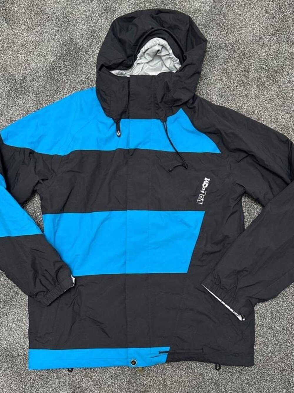Y2K Volcom Full Zip Hooded Ski Jacket